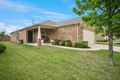 2054 Marsh Point Drive, Frisco, TX 75036 - Photo 2