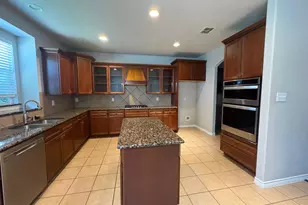 1146 Twilight Dr, Lewisville, TX 75056 - Photo 6