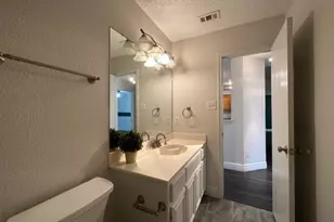 5900 Aloe Ct, Arlington, TX 76017 - Photo 12