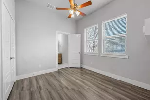 204 N Getzendaner St, Waxahachie, TX 75165 - Photo 8