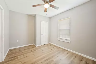 1201 E 3rd Avenue, Corsicana, TX 75110 - Photo 8