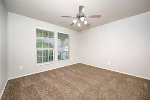 930 Foxgrove Ln, Providence Village, TX 76227 - Photo 18