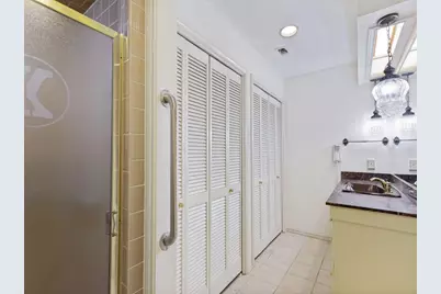 412 Oakmont Lane N, Fort Worth, TX 76112 - Photo 10