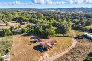1491 Co Rd 319, Cleburne, TX 76033 - Photo 20