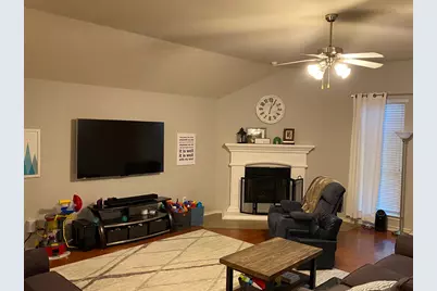 5827 Silver Sage Lane, Grand Prairie, TX 75052 - Photo 10