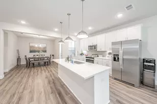 9713 Thorncrown Ln, Fort Worth, TX 76179 - Photo 8