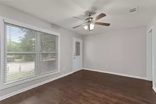2103 Mercedes Rd, Denton, TX 76205 - Photo 6
