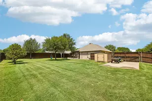 203 Shadow Ln, Shady Shores, TX 76208 - Photo 34