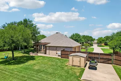 203 Shadow Lane, Shady Shores, TX 76208 - Photo 38