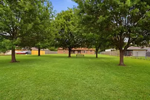 1022 Batchler Rd, Red Oak, TX 75154 - Photo 32