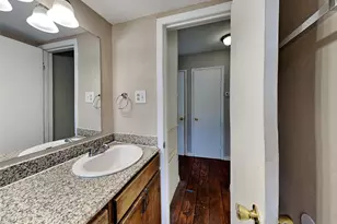311 Lincolnshire Ct, Irving, TX 75061 - Photo 20