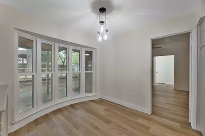 5622 Woodhollow Drive, Arlington, TX 76016 - Photo 2