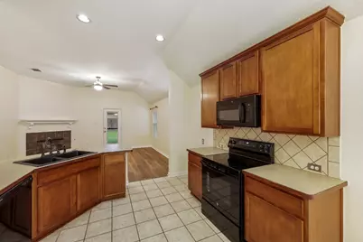 1253 Mountain Peak Drive, Fort Worth, TX 76052 - Photo 18