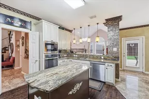 3027 Darlington Dr, Highland Village, TX 75077 - Photo 6