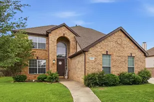 3027 Darlington Dr, Highland Village, TX 75077 - Photo 1