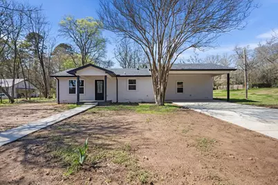 702 S Montgomery Street, Gilmer, TX 75644 - Photo 28