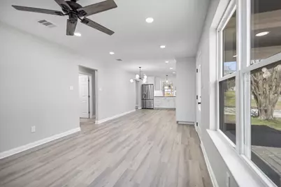 702 S Montgomery Street, Gilmer, TX 75644 - Photo 32