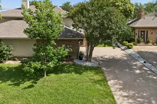 9503 Summerhill Ln, Dallas, TX 75238 - Photo 32