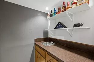 9503 Summerhill Ln, Dallas, TX 75238 - Photo 16