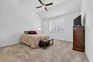 685 Watersedge Ct, Lewisville, TX 75067 - Photo 22