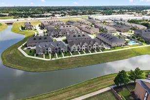 685 Watersedge Ct, Lewisville, TX 75067 - Photo 2