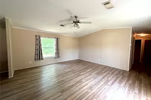 4113 Goliad Dr, Granbury, TX 76048 - Photo 18