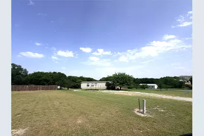 4113 Goliad Drive, Granbury, TX 76048 - Photo 8