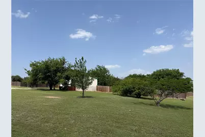4113 Goliad Drive, Granbury, TX 76048 - Photo 6