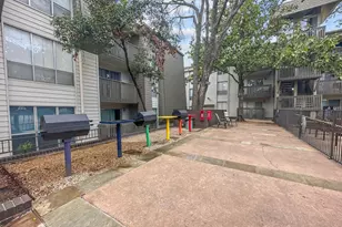 4837 Cedar Springs Rd, Dallas, TX 75219 - Photo 28