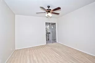 4837 Cedar Springs Rd, Dallas, TX 75219 - Photo 10