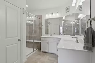 4531 Fossil Opal Ln, Arlington, TX 76005 - Photo 22