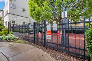 5485 Beecher St, Dallas, TX 75209 - Photo 34