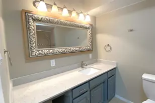 2704 Winding Creek Dr, Carrollton, TX 75007 - Photo 12