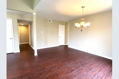2704 Winding Creek Drive, Carrollton, TX 75007 - Photo 6