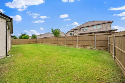 1324 Benavites Drive, Little Elm, TX 75068 - Photo 32