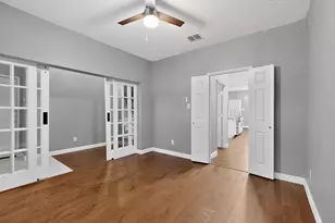 549 Continental Dr, Lewisville, TX 75067 - Photo 16