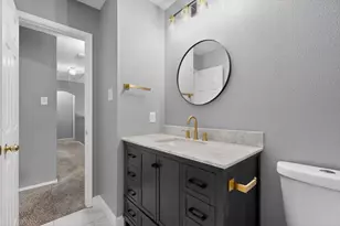549 Continental Dr, Lewisville, TX 75067 - Photo 18