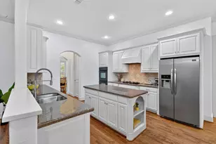 12939 Epps Field Rd, Farmers Branch, TX 75234 - Photo 4