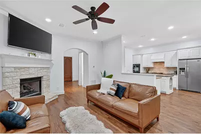 12939 Epps Field Road, Farmers Branch, TX 75234 - Photo 10