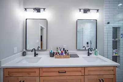 230 Driftwood Court, Runaway Bay, TX 76426 - Photo 12