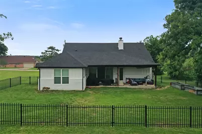 230 Driftwood Court, Runaway Bay, TX 76426 - Photo 26