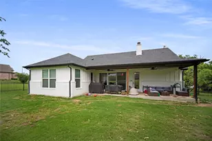 230 Driftwood Ct, Runaway Bay, TX 76426 - Photo 30
