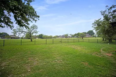 230 Driftwood Court, Runaway Bay, TX 76426 - Photo 28