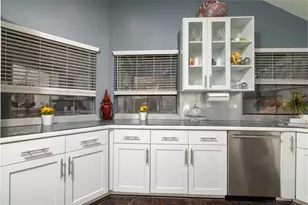 3021 Adolph St, Dallas, TX 75204 - Photo 10