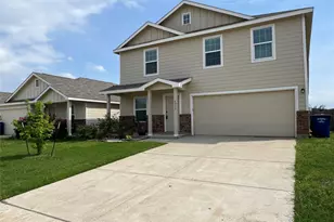 4032 Renee Dr, Dallas, TX 75227 - Photo 2