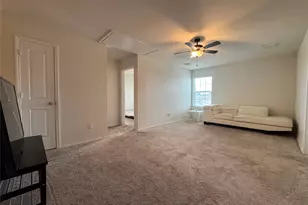 4032 Renee Dr, Dallas, TX 75227 - Photo 18