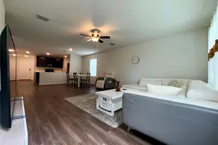 4032 Renee Dr, Dallas, TX 75227 - Photo 6