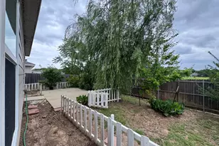 4032 Renee Dr, Dallas, TX 75227 - Photo 26