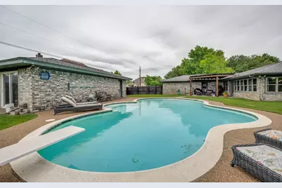 104 Brookview Drive, Decatur, TX 76234 - Photo 32