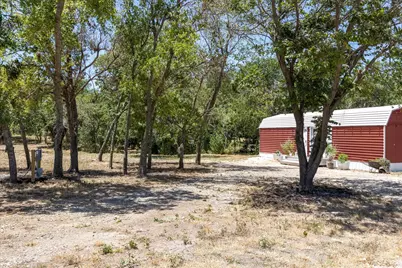 1549 County Road 180, Stephenville, TX 76401 - Photo 2